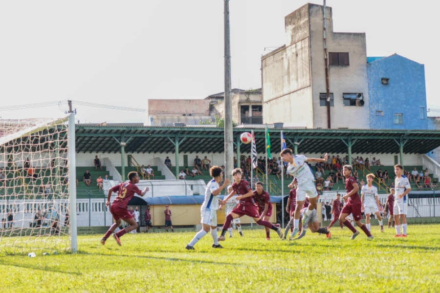 Copa Votorantim de Futebol Sub-15 define os semifinalistas