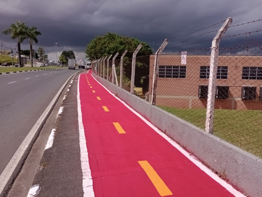 Prefeitura inicia revitalização da ciclovia na avenida 31 de Março